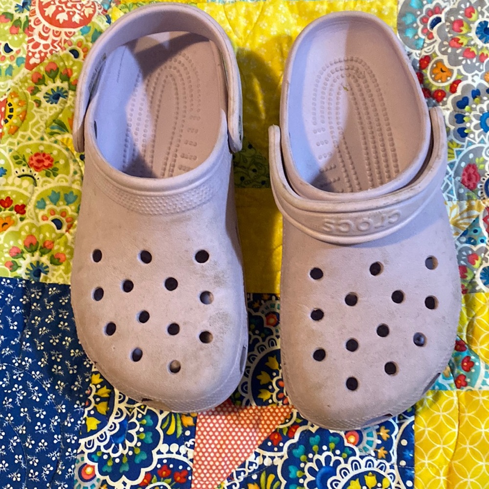 Crocs women’s size 8